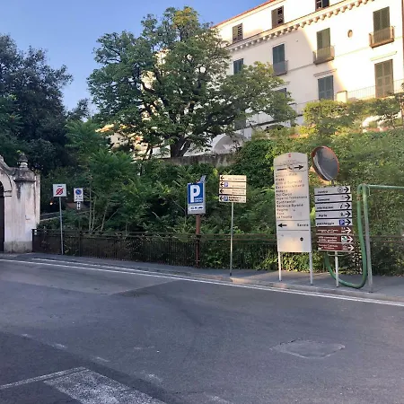 Relais La Rupe Сорренто