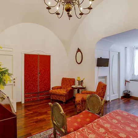 Гостевой дом Relais La Rupe 4*