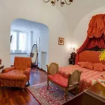 Relais La Rupe Guest house