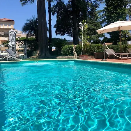 Relais La Rupe 2*