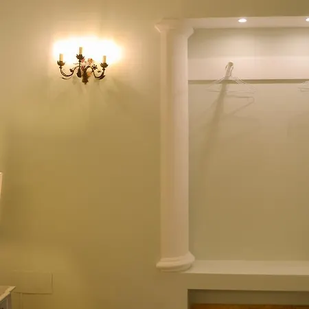 Гостевой дом Relais La Rupe 2*