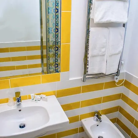 Relais La Rupe Сорренто