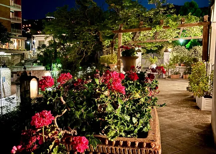 Gasthof Relais La Rupe Sorrent