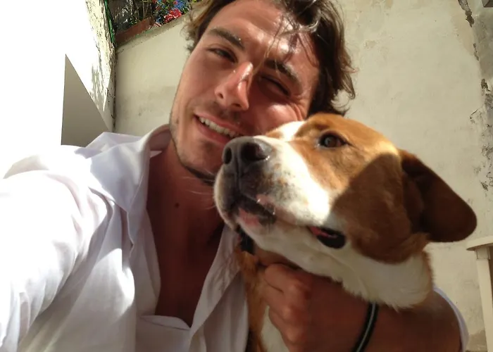 Konukevi Relais La Rupe 4*