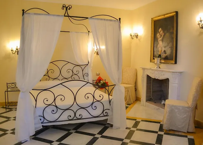 Konukevi Relais La Rupe 4*