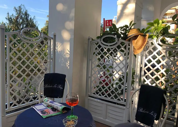 Relais La Rupe Konukevi 4*