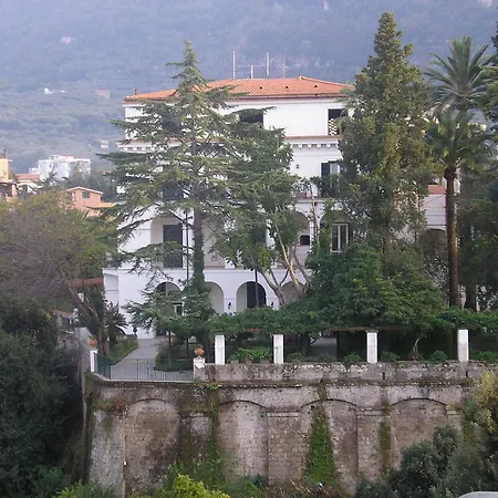 Relais La Rupe Guest house Sorrento